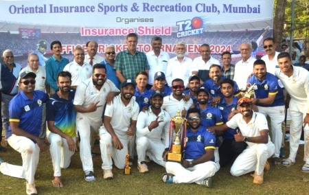 Champs Automotive   Automotive Cricket Club players proudly pose with their trophy along with Shelly Dheer, DGC, Oriental Insurance Ltd., Deepak Patil, Joint Secretary, MCA, Arman Mallick, Treasurer, MCA, Abhay Hadap, Apex Council Member, MCA, Jitendra Ingle, Secretary, Oriental Insurance SC.