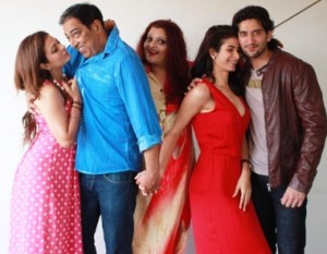Sheeba,Vindu Dara Singh,Payal Goga Kapoor,Sonia Birje, Shaad Randhawa in Hindi comedy play Hello Darling